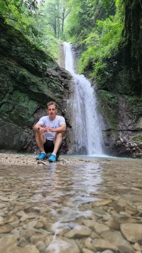 عکس آبشار دارنو ولرده