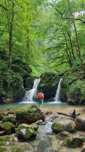 عکس آبشار دارنو ولرده