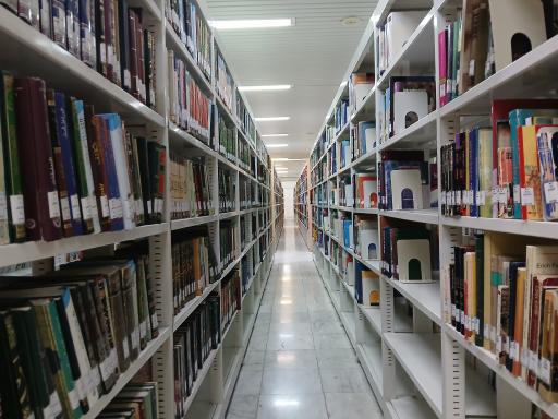 عکس کتابخانه مرکزی ارومیه