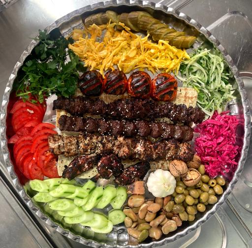 عکس رستوران زمرد تالاب