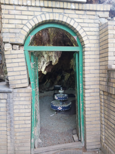 عکس مسجد جامع برغان