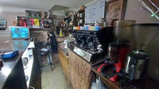 عکس قهوه سرای آرمان