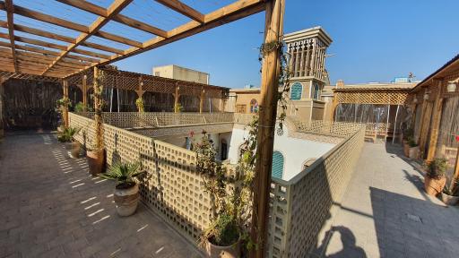 عکس هتل سنتی ترنج 