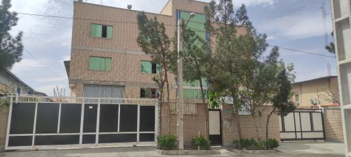 عکس کارخانه تجهیزات پزشکی الماس طب تجهیز کوثر