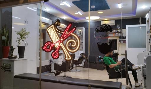 عکس آرایشگاه مردانه ویژن