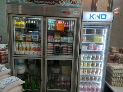 عکس لبنیات بستنی ترکاشوند