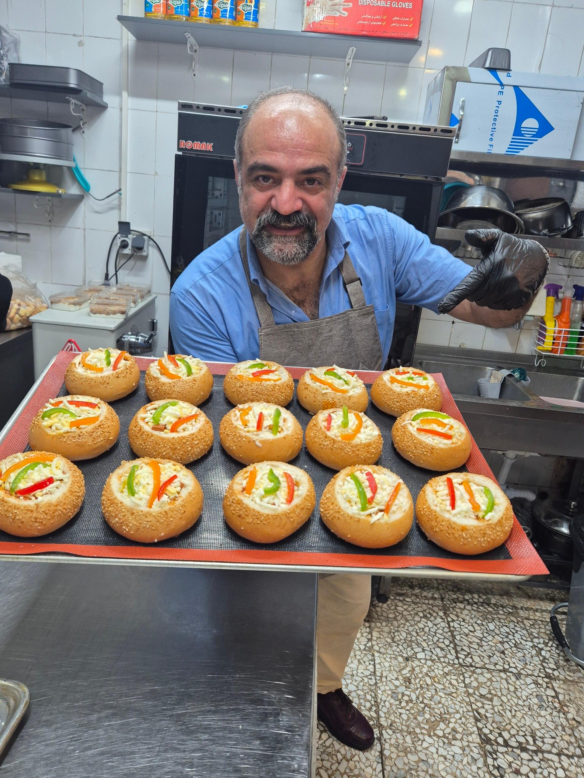 عکس کارگاه نان جوکار
