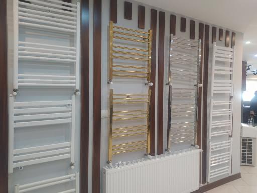 عکس گروه تاسیساتی شیراز تجهیز