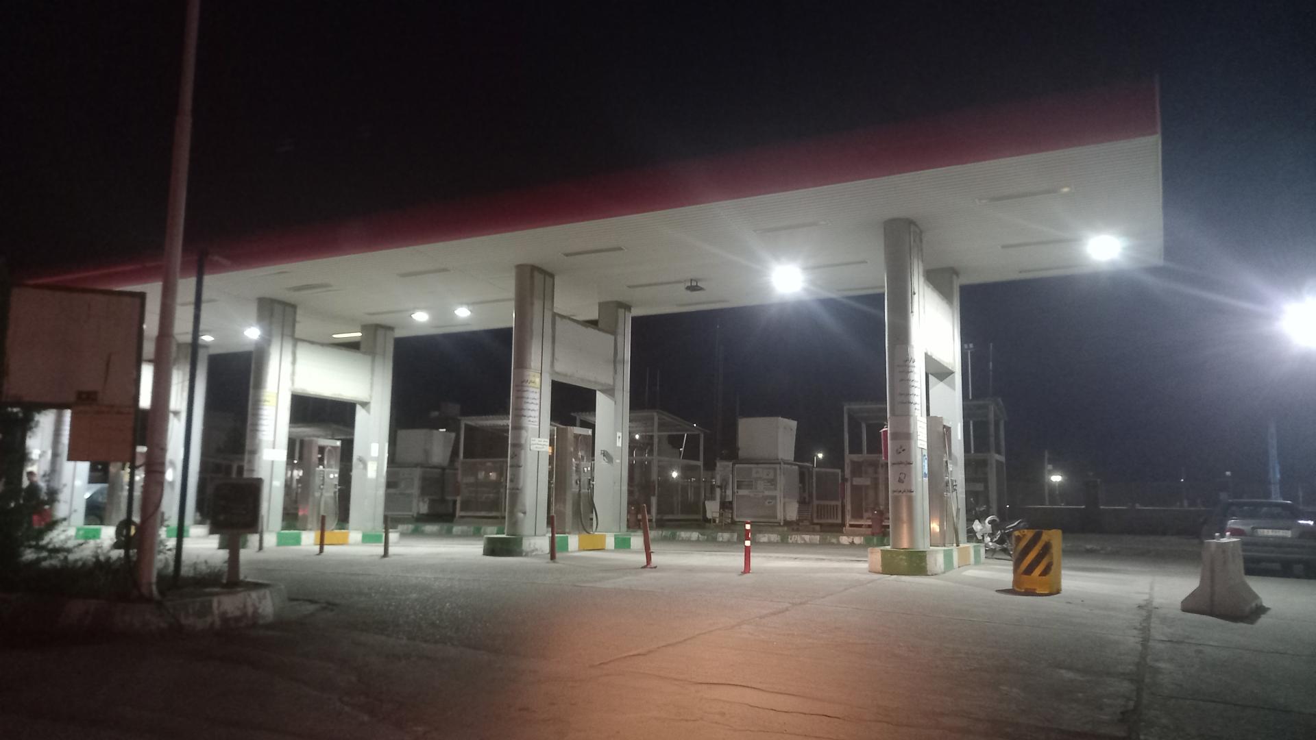 عکس پمپ گاز سی ان جی عصمتیه