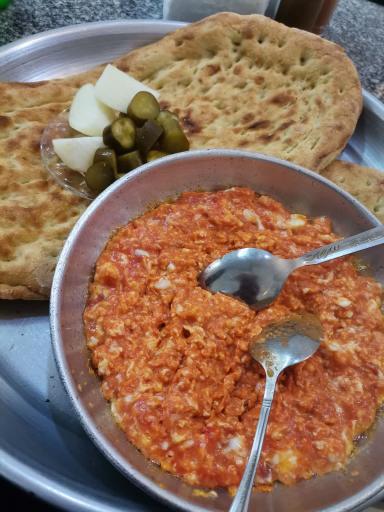 عکس کافه صبحانه و کافه بازی سیلور