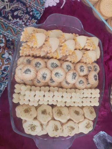 عکس شیرینی سنتی خانه پدری 