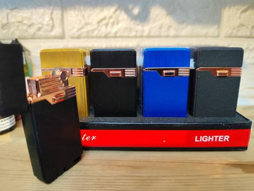 دخانیات بهمن