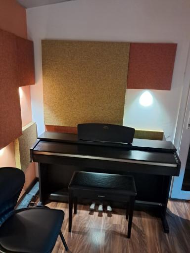 آموزشگاه موسیقی نی نوا
