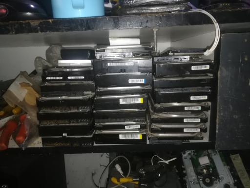 عکس مرکز کامپیوتر عباسی