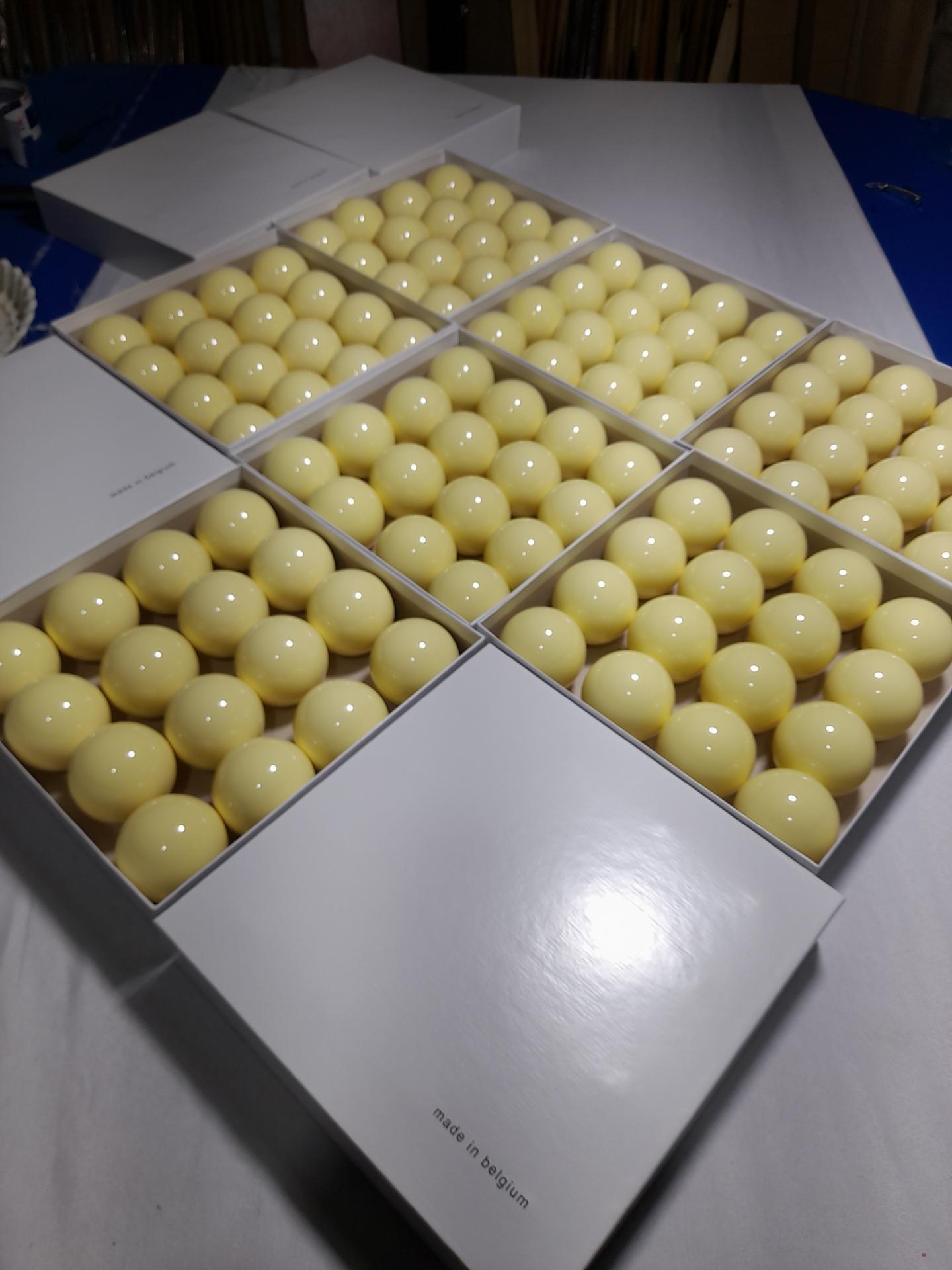 عکس لوازم جانبی میز بیلیارد