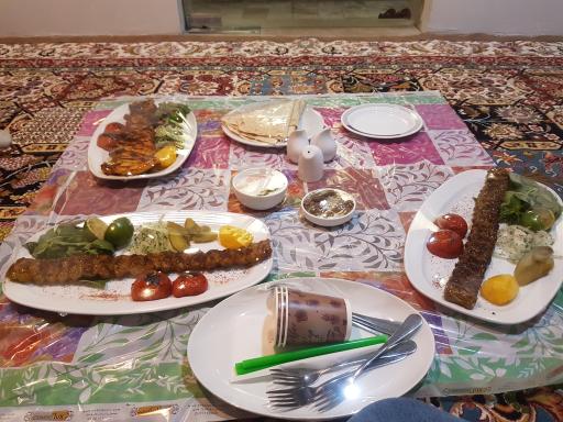 عکس رستوران باغ دشت شهریار
