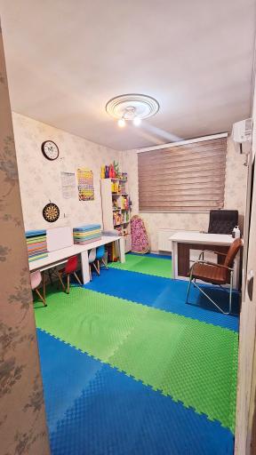 عکس کلینیک کاردرمانی و گفتاردرمانی بامداد