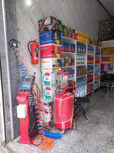 عکس اتوسرویس دکتر روغن