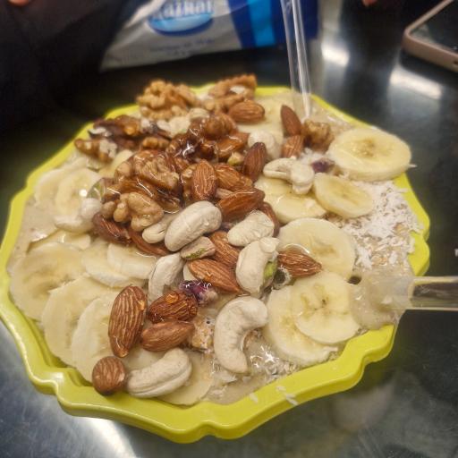 عکس آبمیوه شیرین شهد