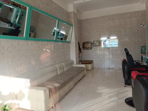 عکس آرایشگاه حبیب