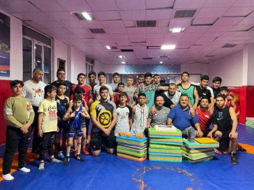 عکس مجموعه فرهنگی ورزشی شهرداری اندیشه