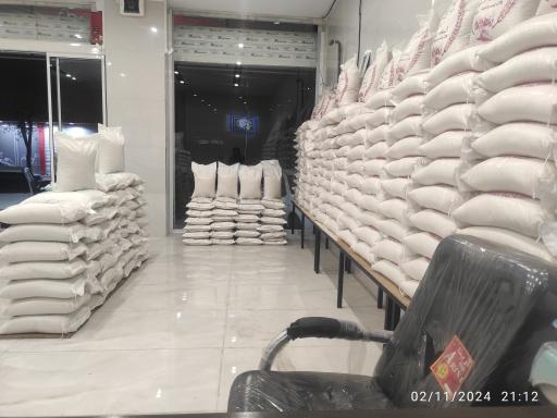 عکس فروشگاه برنج پدرام