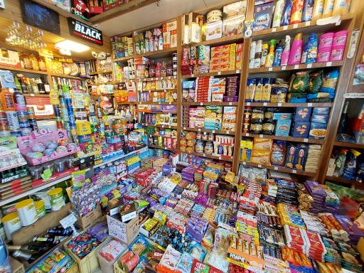 عکس فروشگاه طاها رضا ممقانی