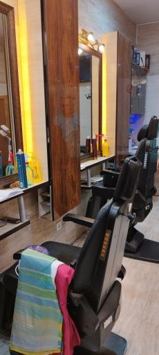 عکس آرایشگاه مردانه هتل هما