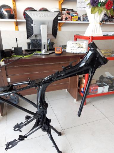 عکس تعمیرگاه تخصصی موتور سیکلت بهزاد