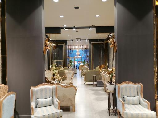 عکس فروشگاه مبلمان آی تک