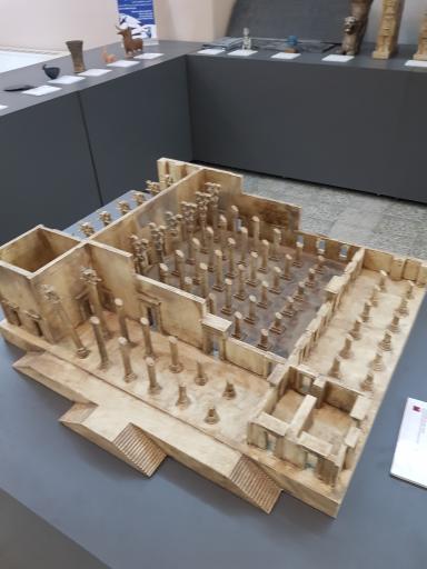 عکس موزه پیش از تاریخ