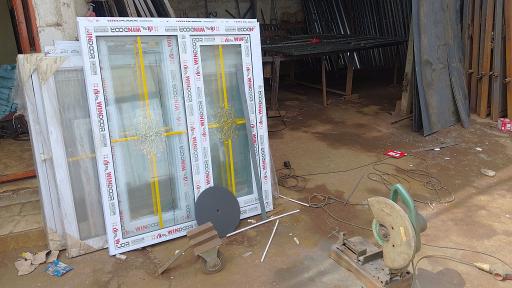 عکس جوشکاری درب و پنجره زاهدیان