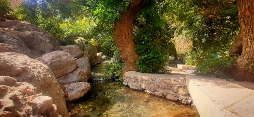 عکس چشمه قدمگاه