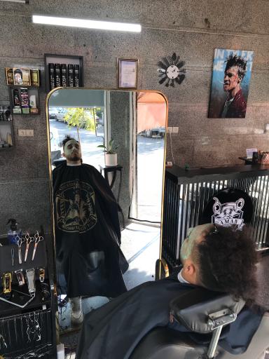 عکس آرايشگاه مردانه سامان