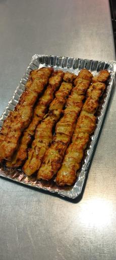 رستوران اکبر مشتی