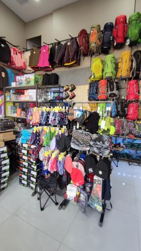 لوازم کوهنوردی بینالود 