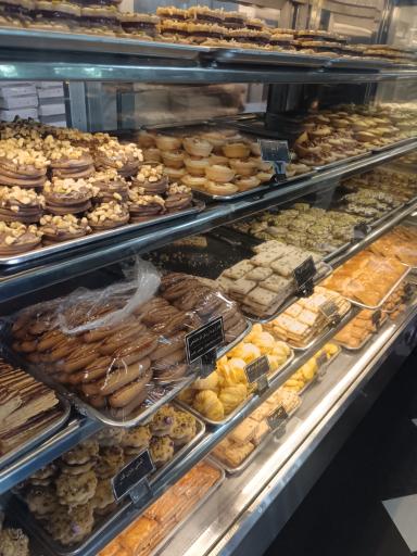 عکس قنادی بهار