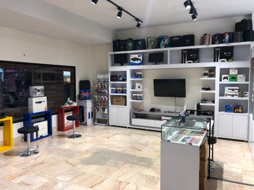 عکس فروشگاه گیمینگ ضبدر