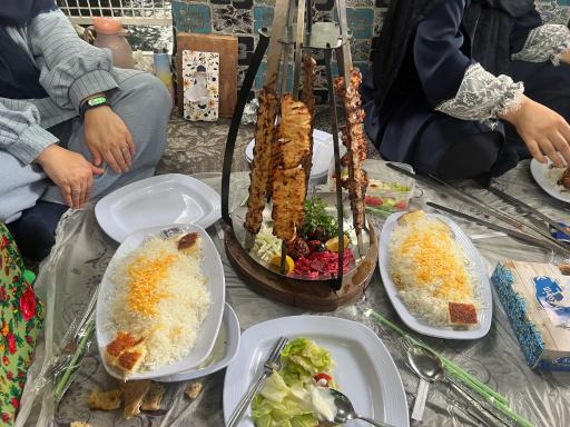 عکس باغ محتشم