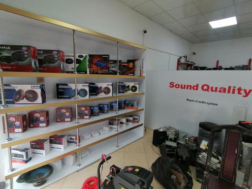 عکس تعمیر و خدمات صوتی کیفیت صدا