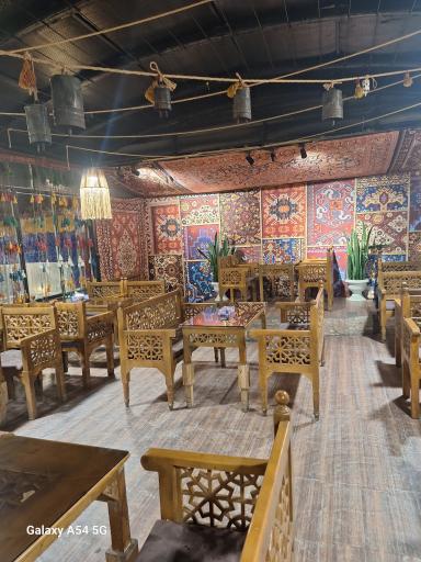 عکس باغ محتشم