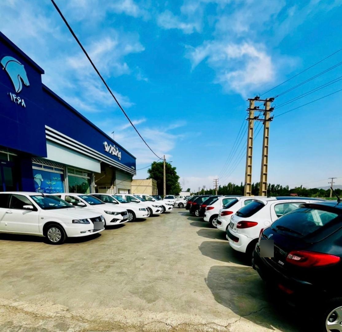 عکس نمایندگی ایران خودرو