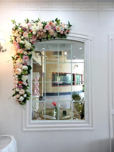 عکس کافه هووم