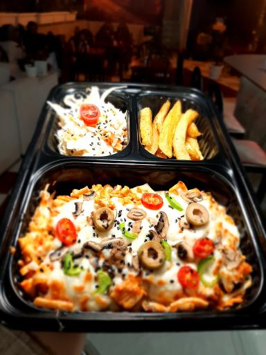 عکس کافه رستوران میدون