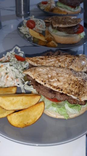 عکس کافه رستوران میدون