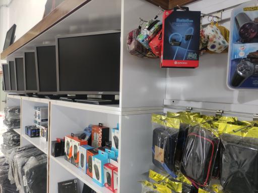 عکس کامپیوتر و لپ تاپ ستاره شرق 