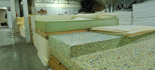 عکس کارخانه بازرگانی میرزایی تشک رویال و ایپک