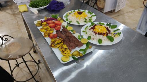 عکس غذا خوری و رستوران شیلان 