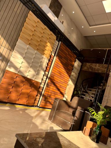 عکس کارخانه آجر نما نگین خشت