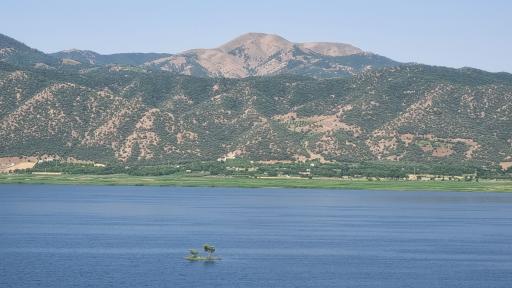 عکس هتل جهانگردی مریوان